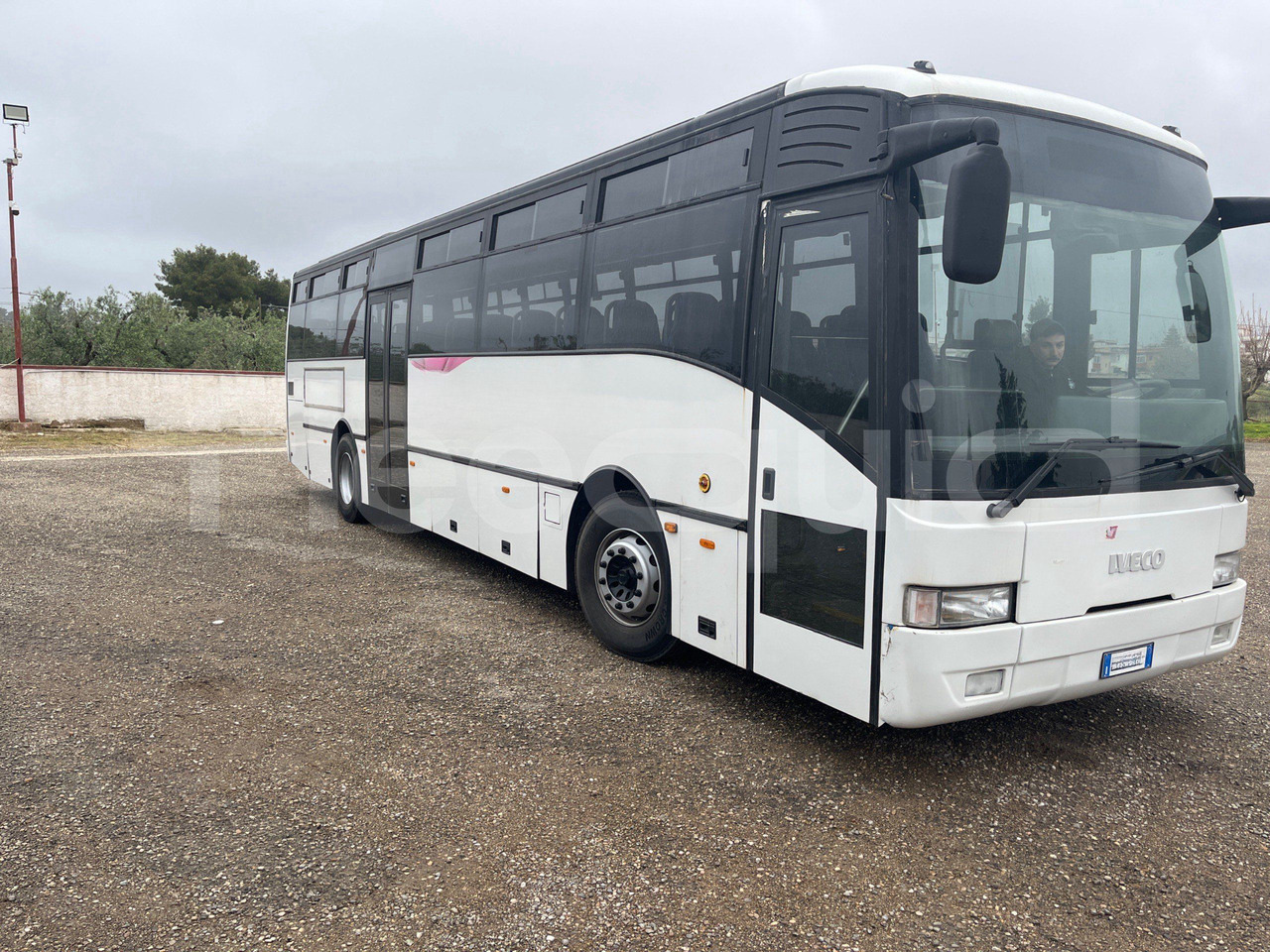 Iveco Irisbus Italia - Xe bus ngoại ô: hình 1 Iveco Irisbus Italia - Xe bus ngoại ô: hình 1