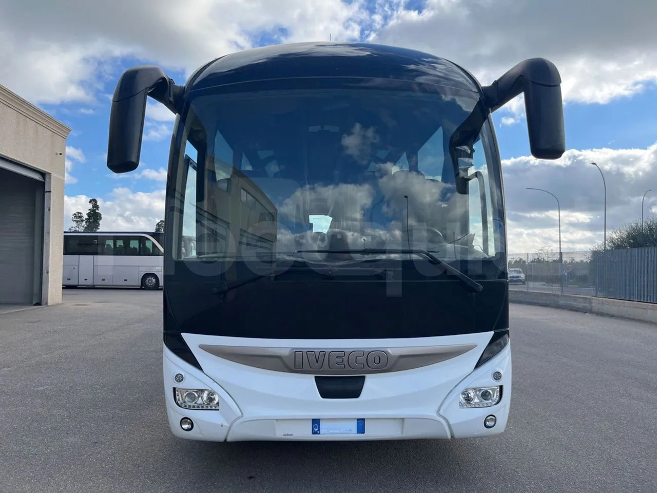 Iveco Magelys - Xe đò: hình 2 Iveco Magelys - Xe đò: hình 2