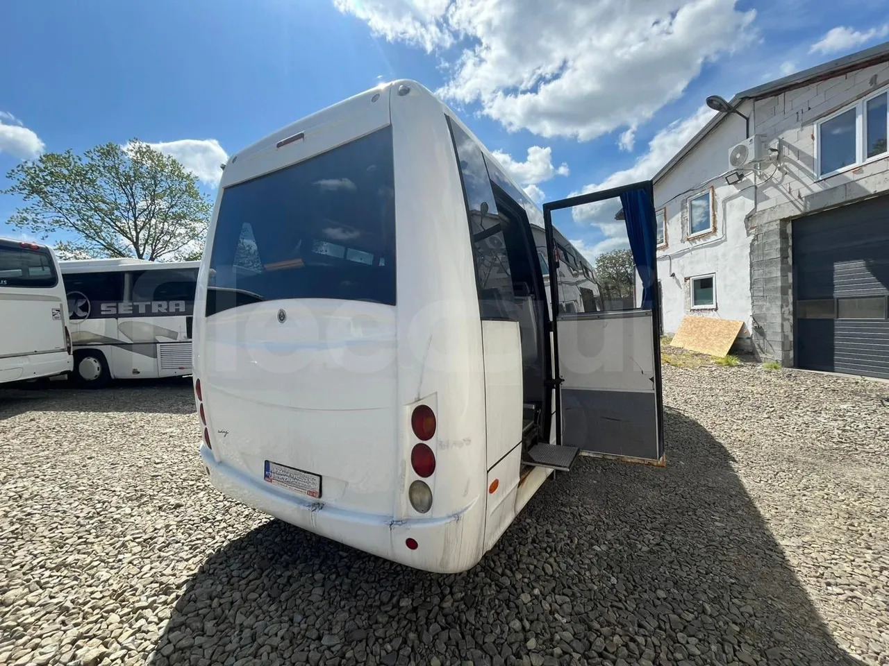 Iveco Wing Poland - Xe bus ngoại ô: hình 3 Iveco Wing Poland - Xe bus ngoại ô: hình 3