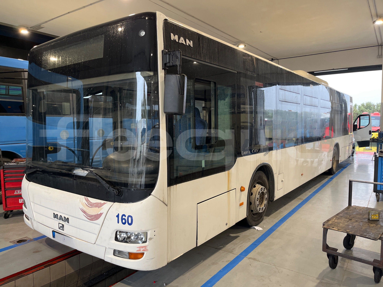 Man A37 - Xe bus đô thị: hình 4 Man A37 - Xe bus đô thị: hình 4