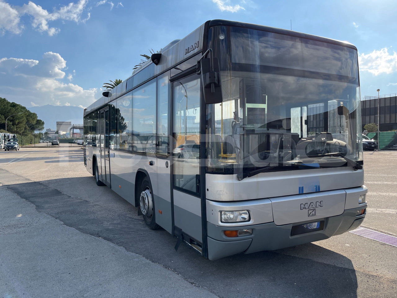 Man Lion's Classic - Xe bus đô thị: hình 1 Man Lion's Classic - Xe bus đô thị: hình 1
