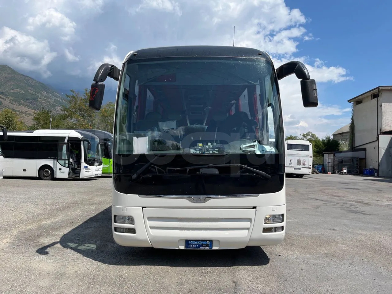 Man Lion's Coach - Xe đò: hình 2 Man Lion's Coach - Xe đò: hình 2