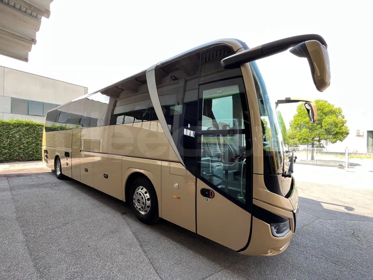 Man Lion's Coach - Xe đò: hình 1 Man Lion's Coach - Xe đò: hình 1