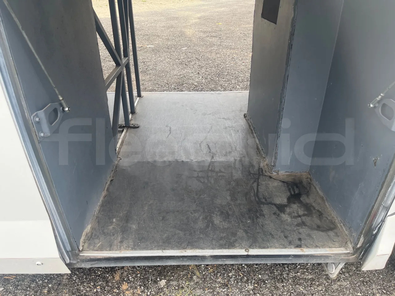 Man TITANIUM - Xe đò: hình 5 Man TITANIUM - Xe đò: hình 5