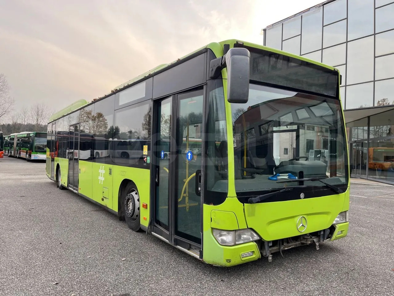 Mercedes-Benz Citaro - Xe bus ngoại ô: hình 1 Mercedes-Benz Citaro - Xe bus ngoại ô: hình 1