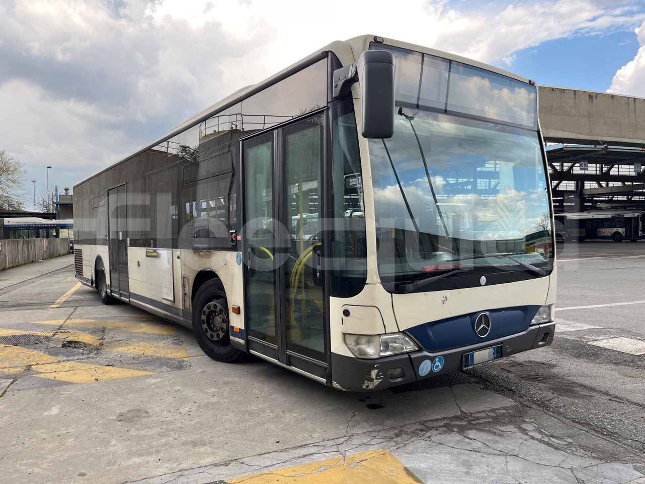 Mercedes-Benz Citaro - Xe bus đô thị: hình 1 Mercedes-Benz Citaro - Xe bus đô thị: hình 1