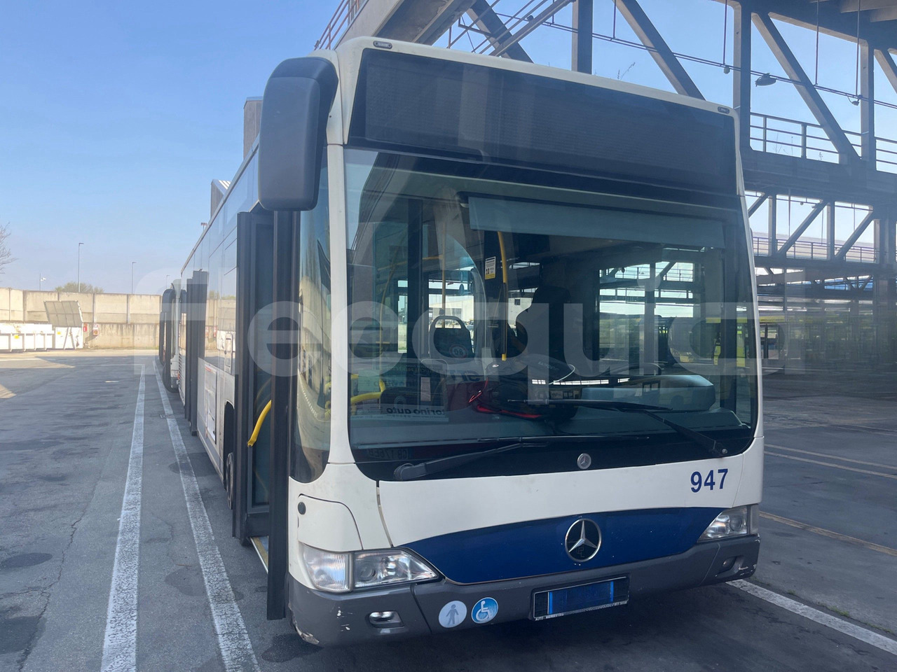 Mercedes-Benz Citaro - Xe bus đô thị: hình 2 Mercedes-Benz Citaro - Xe bus đô thị: hình 2