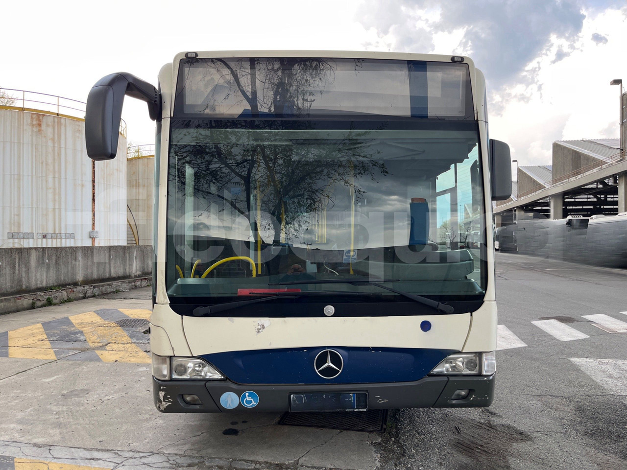 Mercedes-Benz Citaro - Xe bus đô thị: hình 2 Mercedes-Benz Citaro - Xe bus đô thị: hình 2