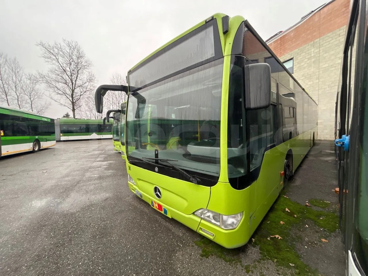 Mercedes-Benz Citaro - Xe bus ngoại ô: hình 4 Mercedes-Benz Citaro - Xe bus ngoại ô: hình 4
