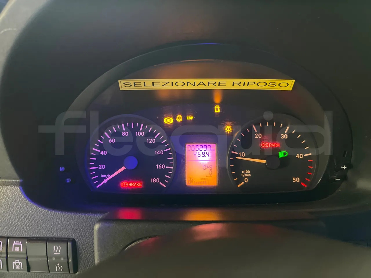 Mercedes-Benz Evobus 0315U - Xe bus mini, Xe van chở khách: hình 3 Mercedes-Benz Evobus 0315U - Xe bus mini, Xe van chở khách: hình 3
