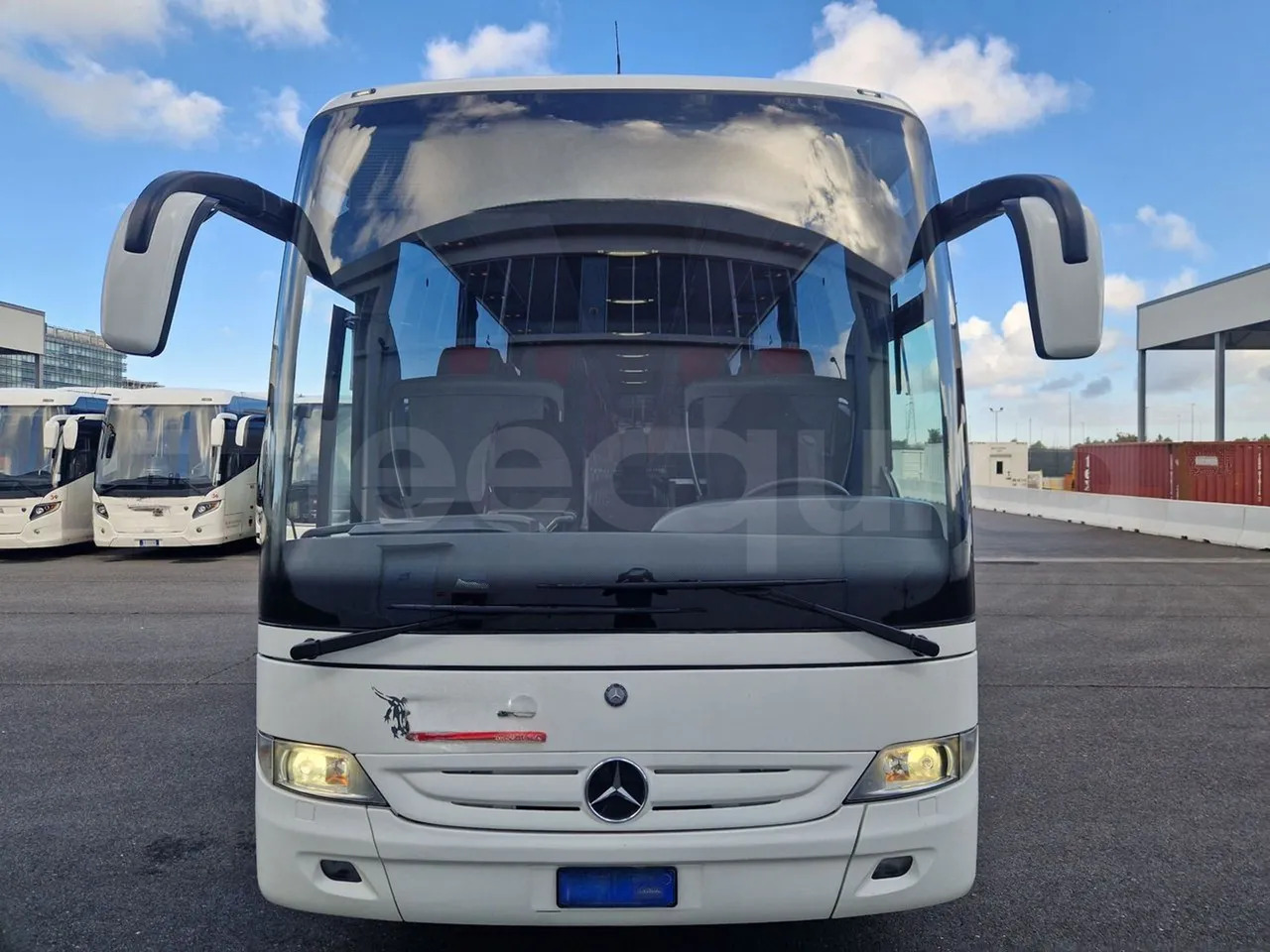 Mercedes-Benz Tourismo - Xe đò: hình 2 Mercedes-Benz Tourismo - Xe đò: hình 2