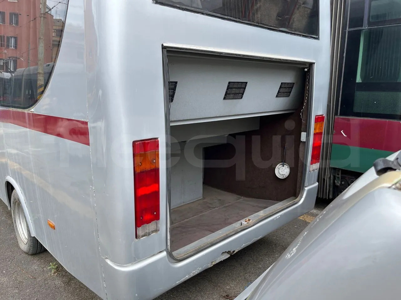 N. 2 Mercedes-Benz 414T - Xe bus mini, Xe van chở khách: hình 4 N. 2 Mercedes-Benz 414T - Xe bus mini, Xe van chở khách: hình 4