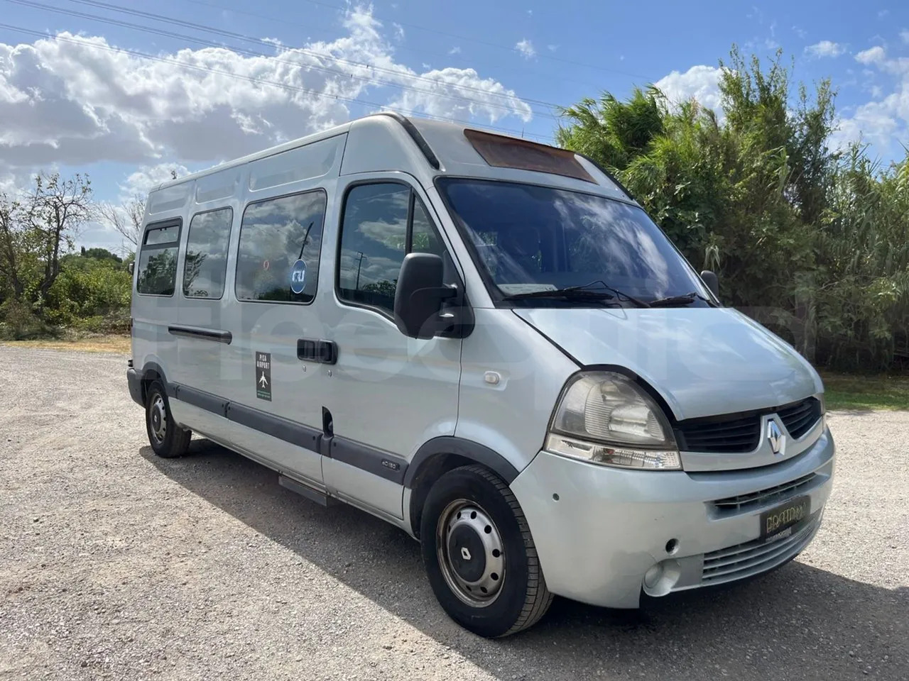 Renault Master - Xe bus mini, Xe van chở khách: hình 1 Renault Master - Xe bus mini, Xe van chở khách: hình 1