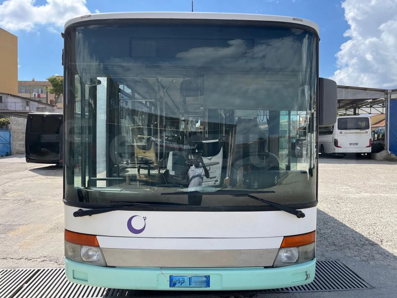 Setra S315 - Xe bus ngoại ô: hình 2 Setra S315 - Xe bus ngoại ô: hình 2