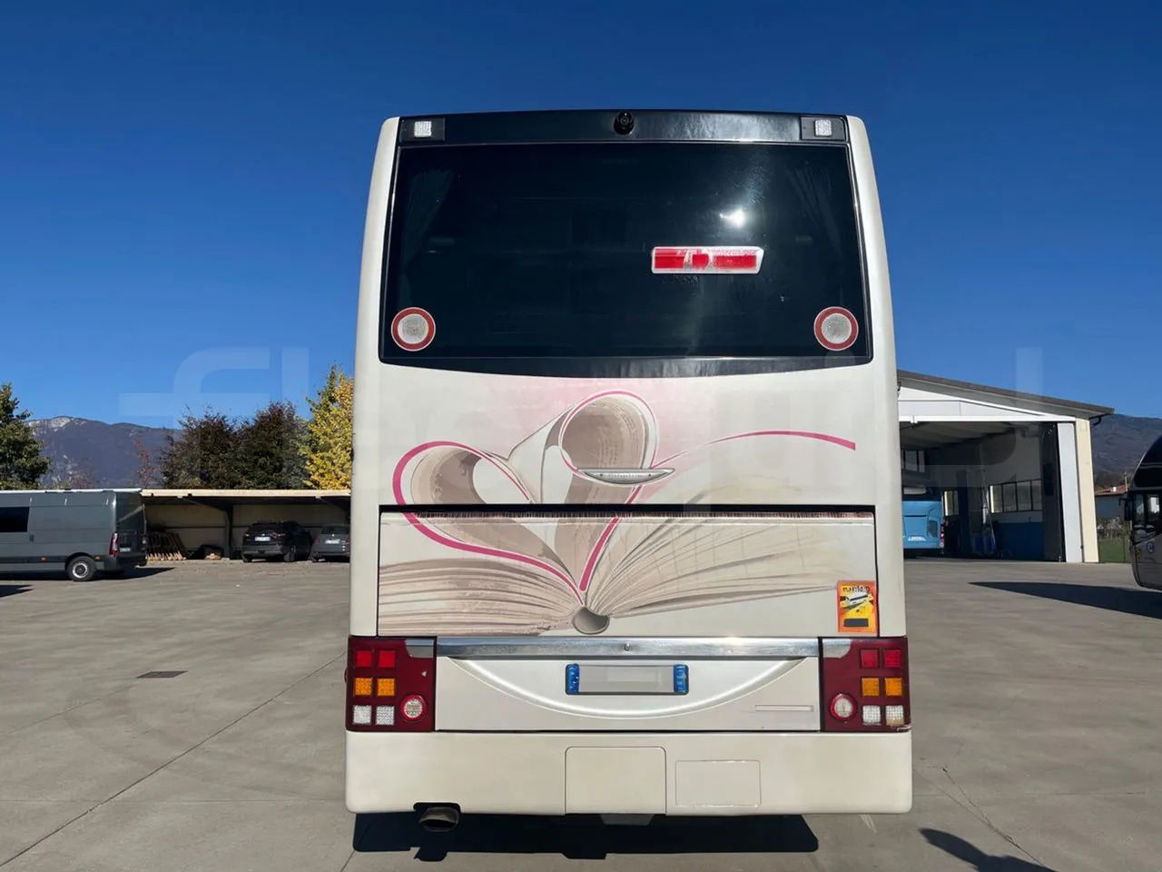 Van Hool Astronef - Xe đò: hình 5 Van Hool Astronef - Xe đò: hình 5