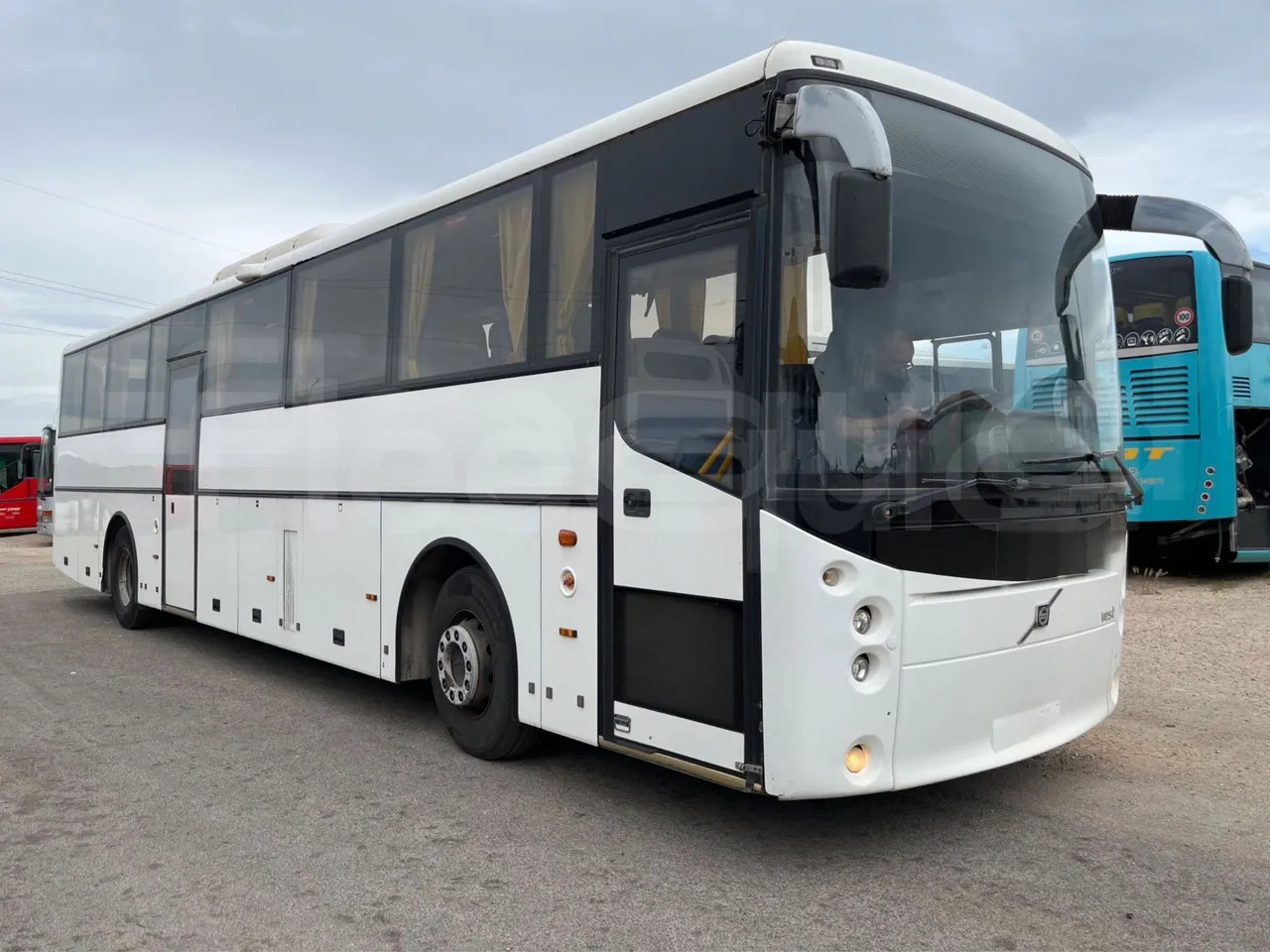 Volvo B12 - Xe đò: hình 1 Volvo B12 - Xe đò: hình 1