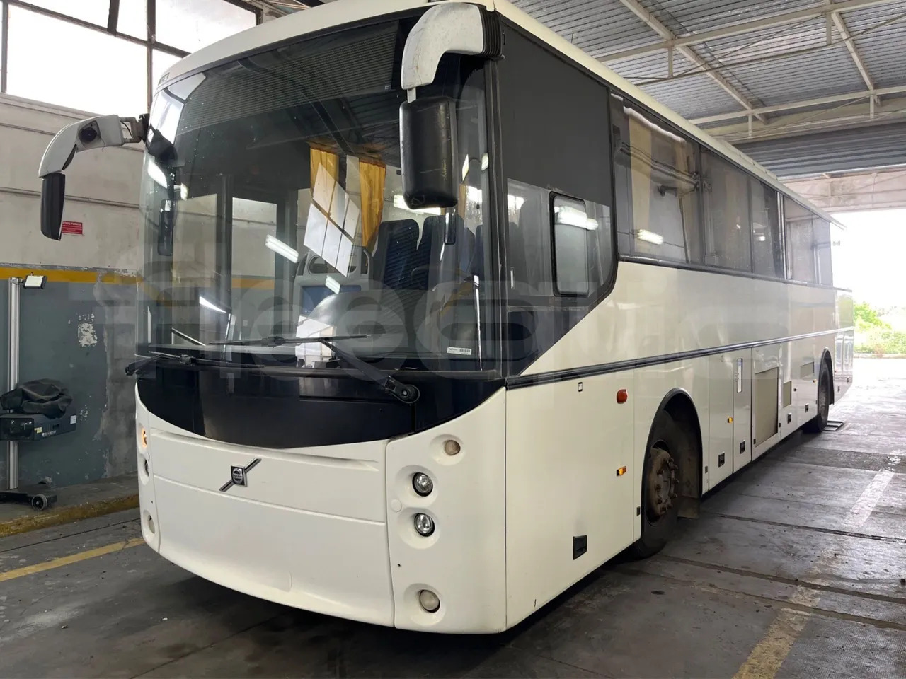 Volvo B12 - Xe đò: hình 4 Volvo B12 - Xe đò: hình 4