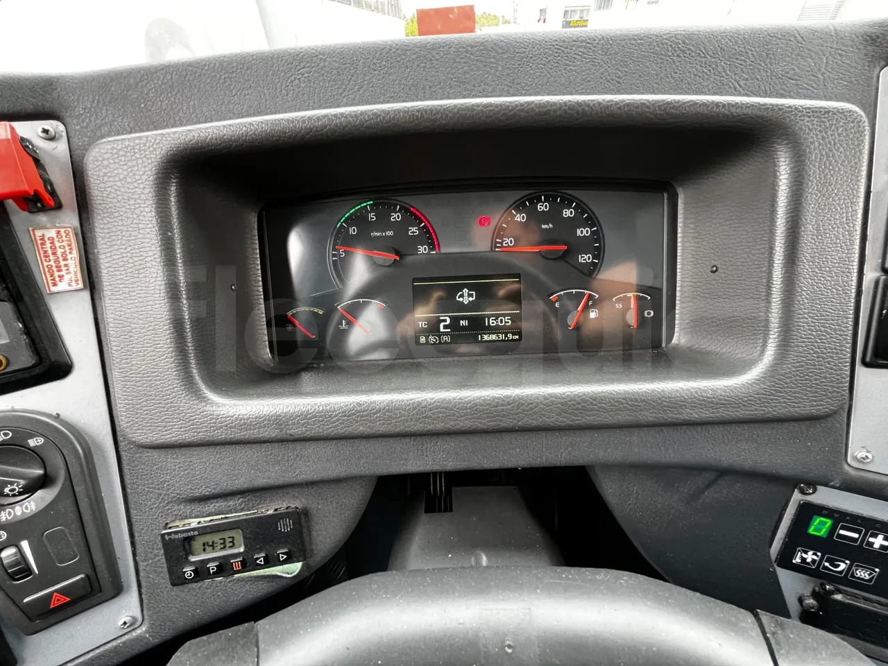 Volvo B12B - Xe đò: hình 3 Volvo B12B - Xe đò: hình 3