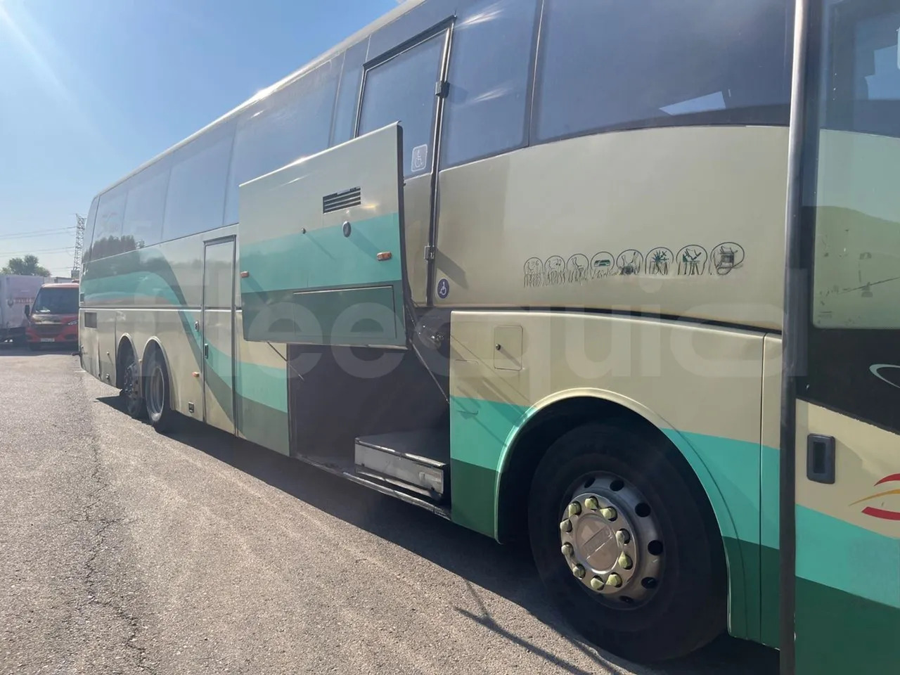 Volvo B12B - Xe đò: hình 4 Volvo B12B - Xe đò: hình 4