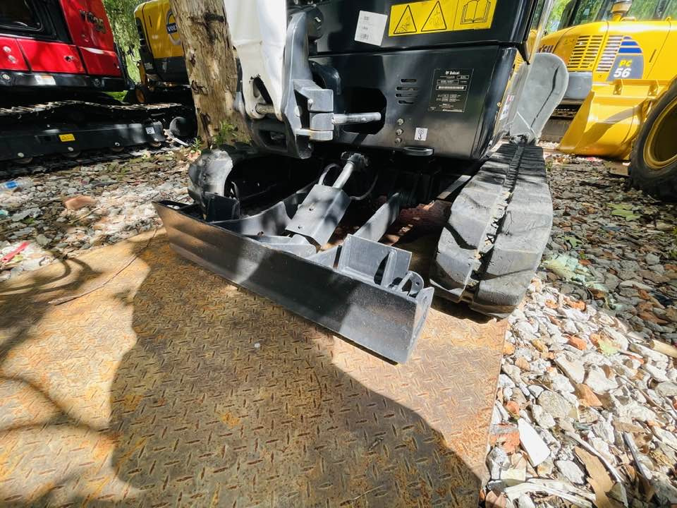 Bobcat 320 Mini Excavator - Máy xúc mini: hình 2 Bobcat 320 Mini Excavator - Máy xúc mini: hình 2
