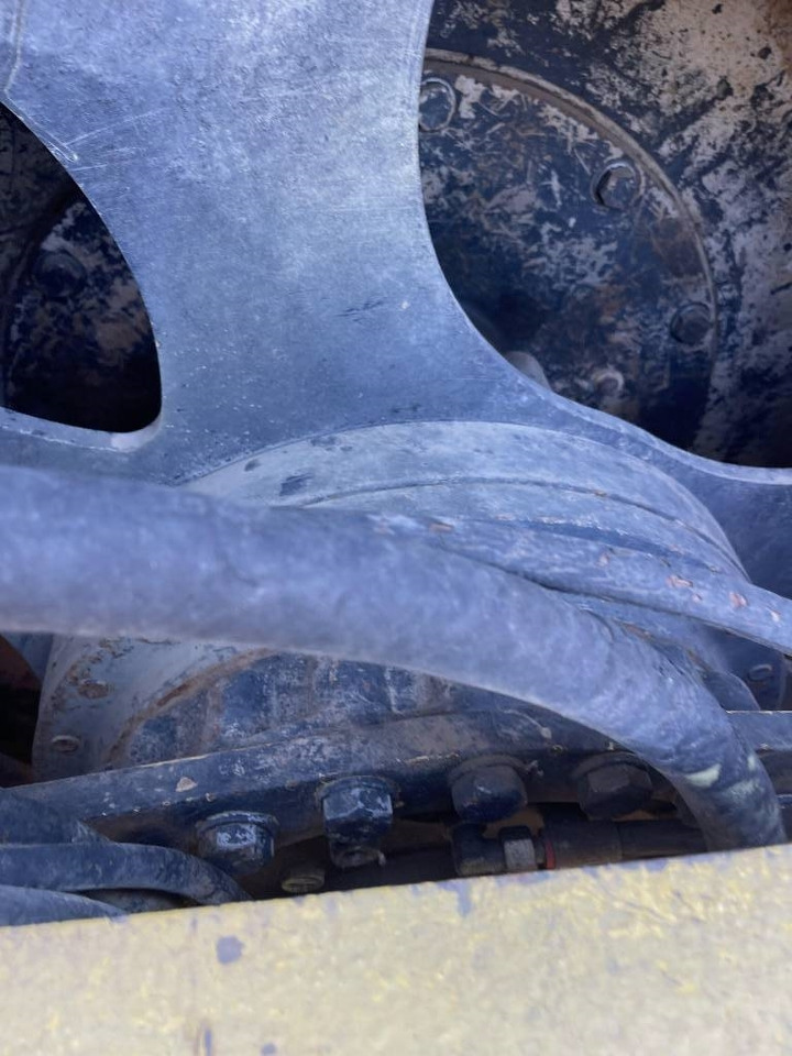 Bomag 226-4 - Máy đầm: hình 4 Bomag 226-4 - Máy đầm: hình 4