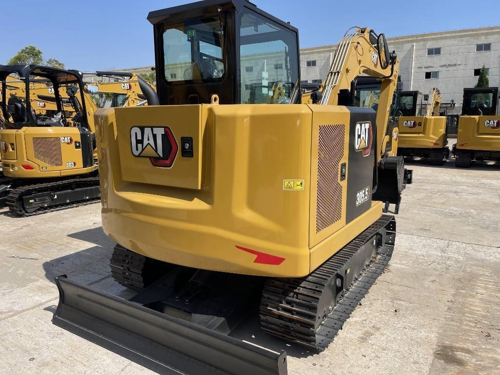 CAT 305.5 - Máy xúc bánh xích: hình 4 CAT 305.5 - Máy xúc bánh xích: hình 4