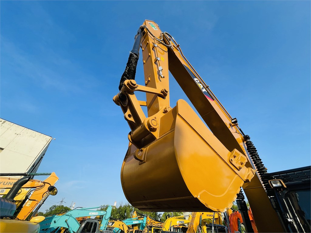 Máy xúc CAT 320D2 L: hình 14