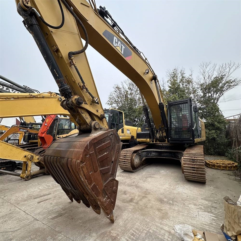CAT 336 E - Máy xúc bánh xích: hình 2 CAT 336 E - Máy xúc bánh xích: hình 2