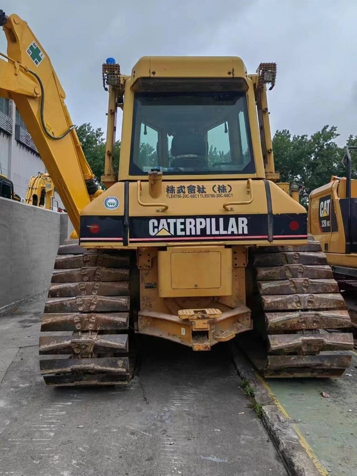 CAT D5N - Máy ủi: hình 5 CAT D5N - Máy ủi: hình 5