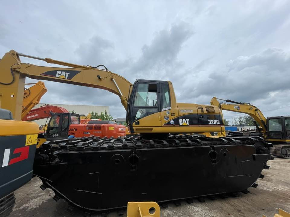 Caterpillar 320CL - Máy xúc: hình 1 Caterpillar 320CL - Máy xúc: hình 1
