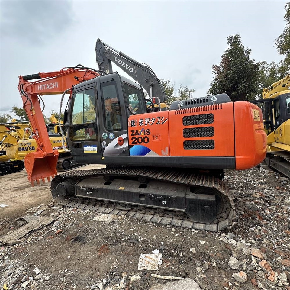 Hitachi ZX 200-3 G - Máy xúc bánh xích: hình 2 Hitachi ZX 200-3 G - Máy xúc bánh xích: hình 2