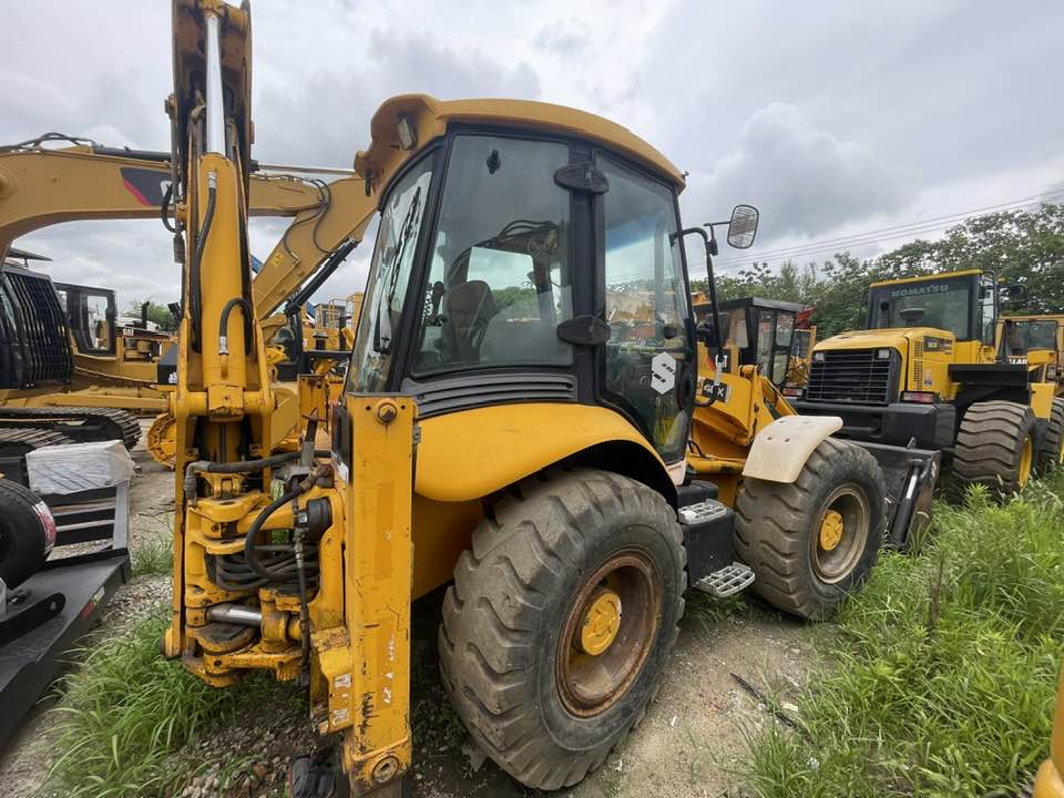 JCB 4CX Backhoe Loader - Máy xúc trước múc sau: hình 2 JCB 4CX Backhoe Loader - Máy xúc trước múc sau: hình 2