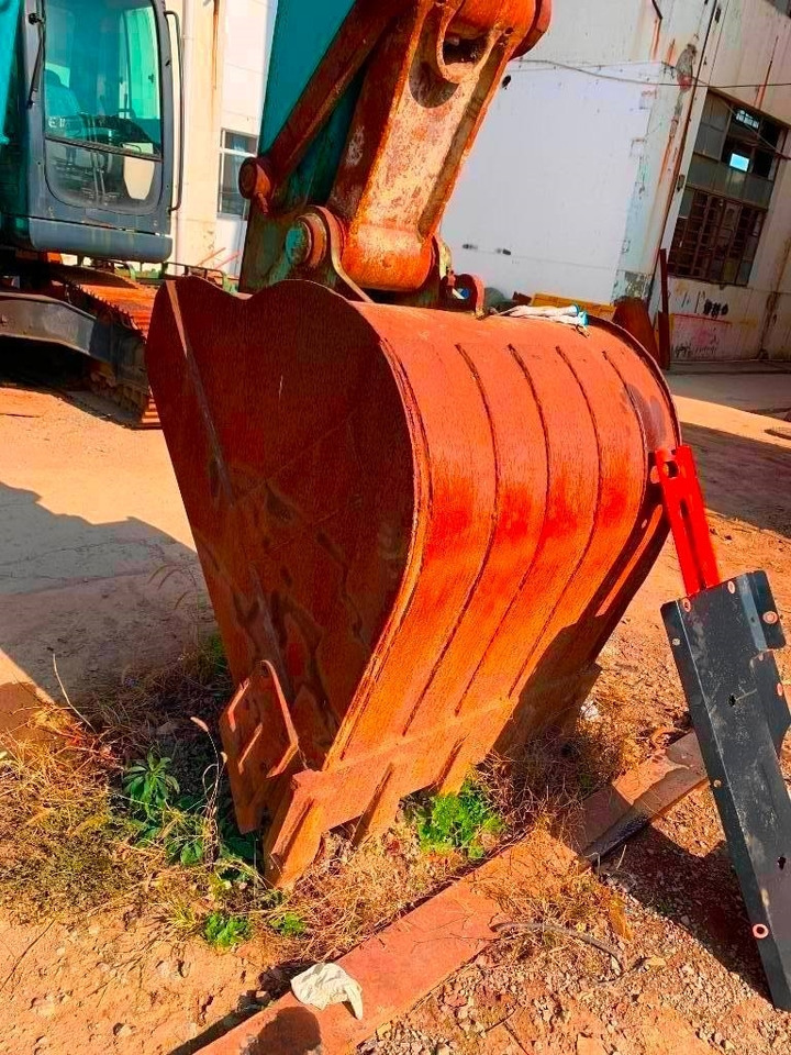 Kobelco SK 210 LC-8 - Máy xúc bánh xích: hình 4 Kobelco SK 210 LC-8 - Máy xúc bánh xích: hình 4