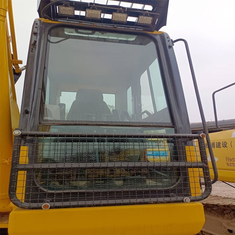 Máy xúc bánh xích Komatsu PC 200: hình 6