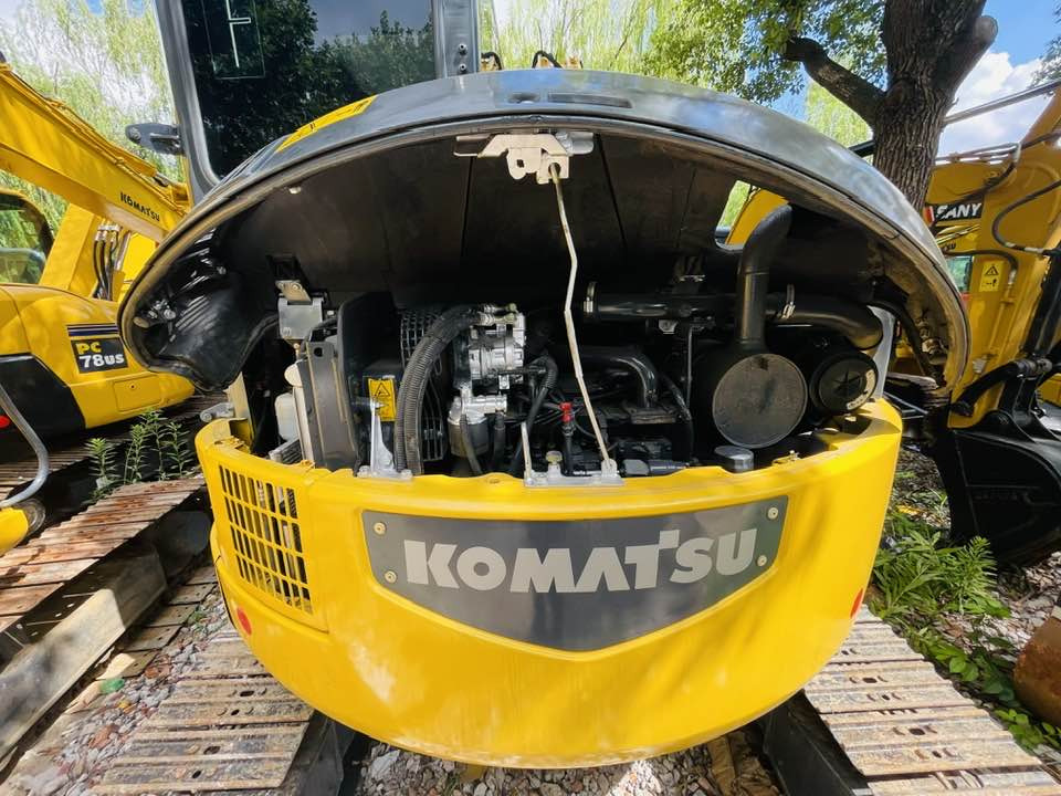 Komatsu PC78US-11 - Máy xúc mini: hình 5 Komatsu PC78US-11 - Máy xúc mini: hình 5