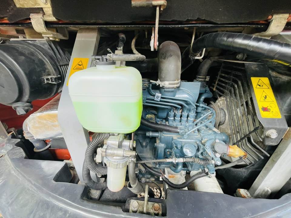 Kubota U55‑4 - Máy xúc mini: hình 5 Kubota U55‑4 - Máy xúc mini: hình 5