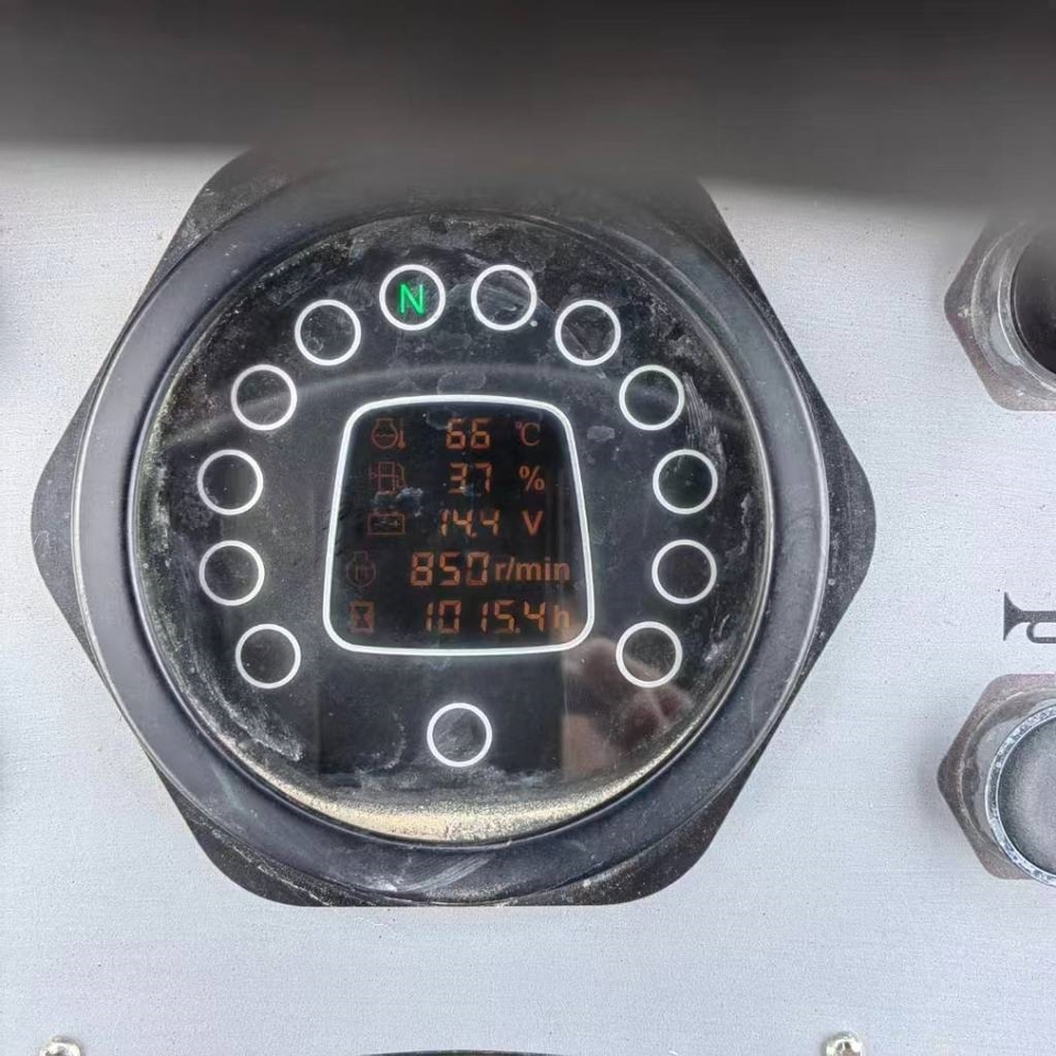 Liugong 6033E - Máy lăn đường: hình 5 Liugong 6033E - Máy lăn đường: hình 5