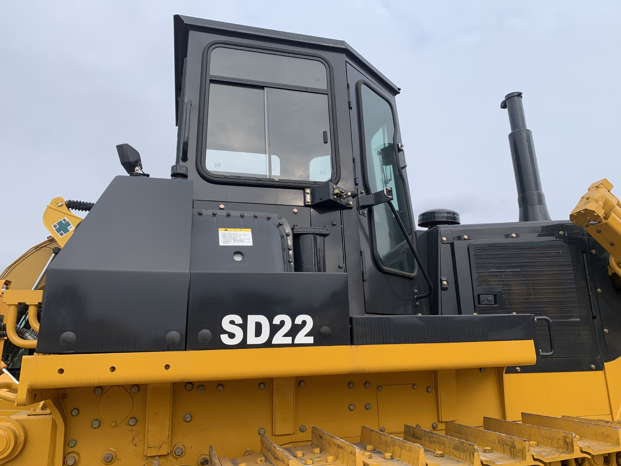 SHANTUI SD22 - Máy ủi: hình 5 SHANTUI SD22 - Máy ủi: hình 5