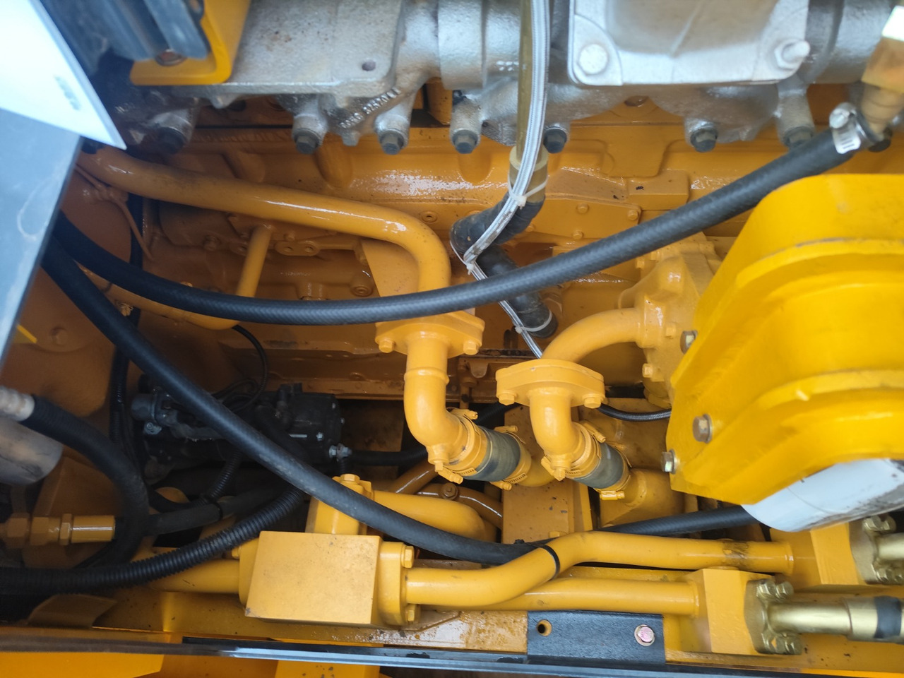 SHANTUI SD32 - Máy ủi: hình 5 SHANTUI SD32 - Máy ủi: hình 5