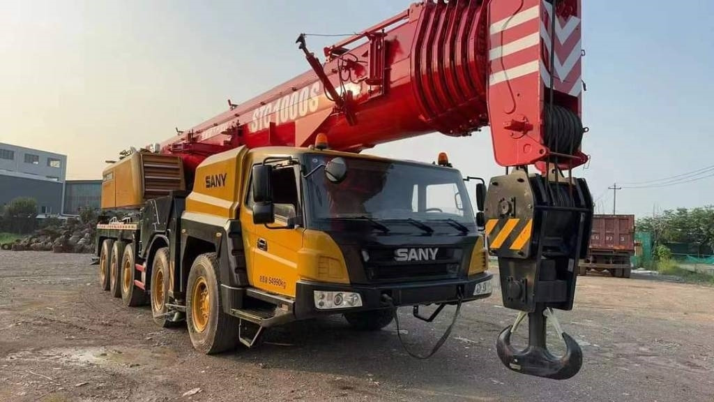 Sany STC 1000 S - Cần cẩu mọi địa hình: hình 4 Sany STC 1000 S - Cần cẩu mọi địa hình: hình 4