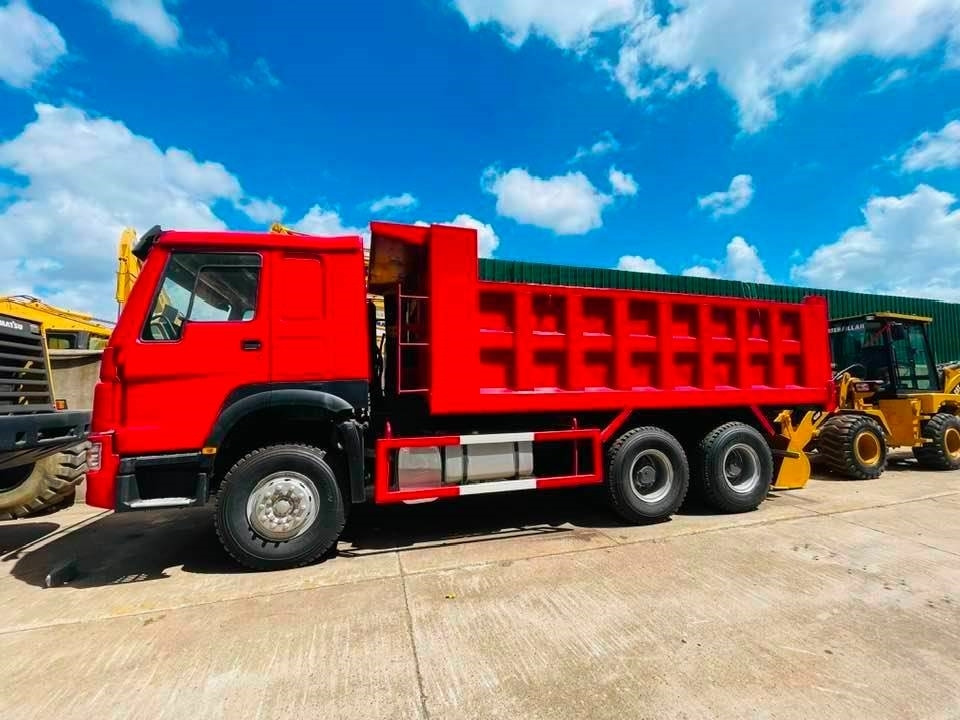 Sinotruk 371 - Xe ben: hình 1 Sinotruk 371 - Xe ben: hình 1