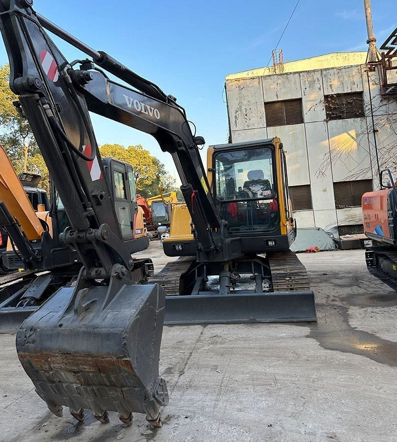 Volvo EC 55 B Pro - Máy xúc mini: hình 4 Volvo EC 55 B Pro - Máy xúc mini: hình 4