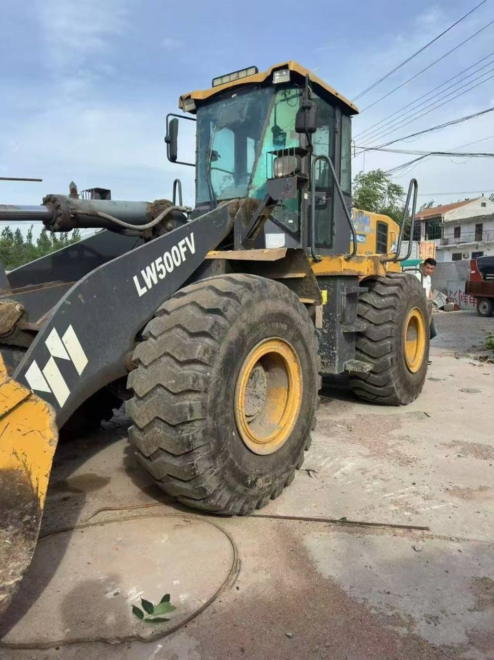 XCMG lw500fv - Máy xúc lật bánh lốp: hình 2 XCMG lw500fv - Máy xúc lật bánh lốp: hình 2