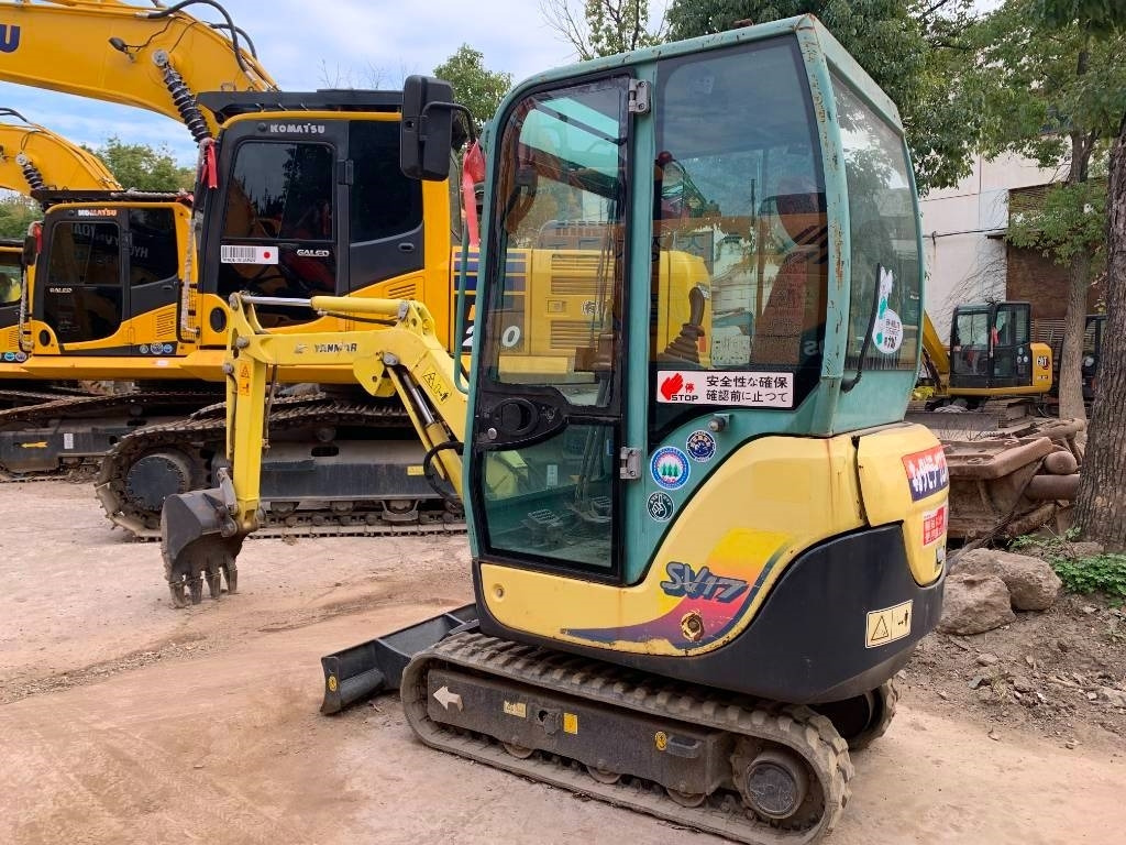 Yanmar SV 17 - Máy xúc mini: hình 2 Yanmar SV 17 - Máy xúc mini: hình 2