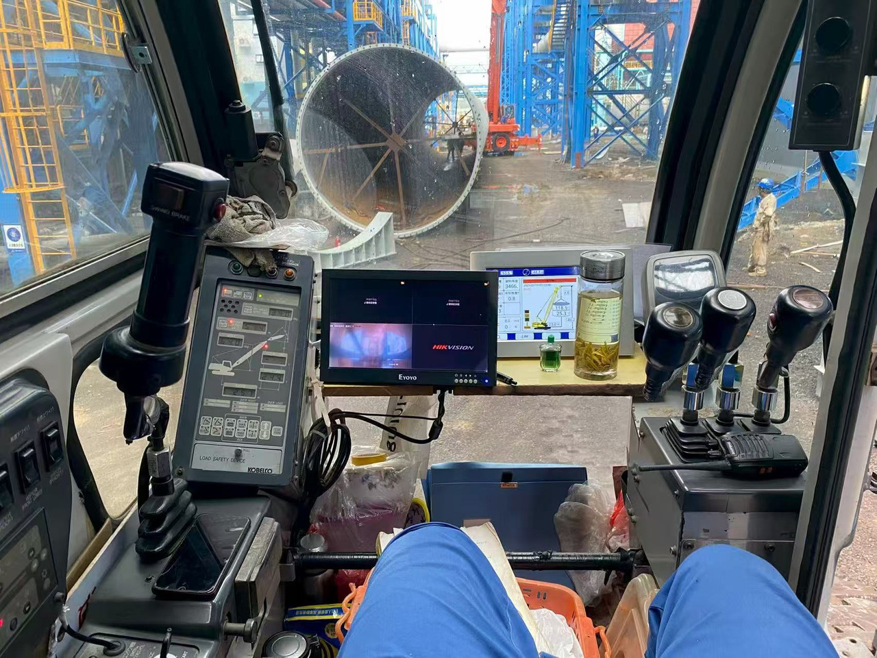 Kobelco 7200 - Cần cẩu bánh xích: hình 2 Kobelco 7200 - Cần cẩu bánh xích: hình 2