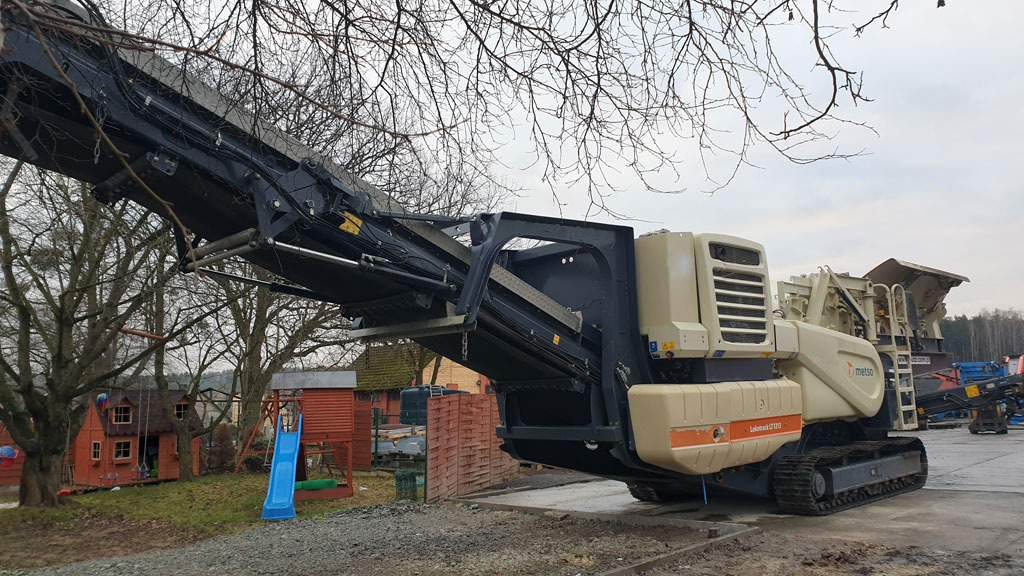 Metso LT1213 - Máy nghiền tác động: hình 1 Metso LT1213 - Máy nghiền tác động: hình 1