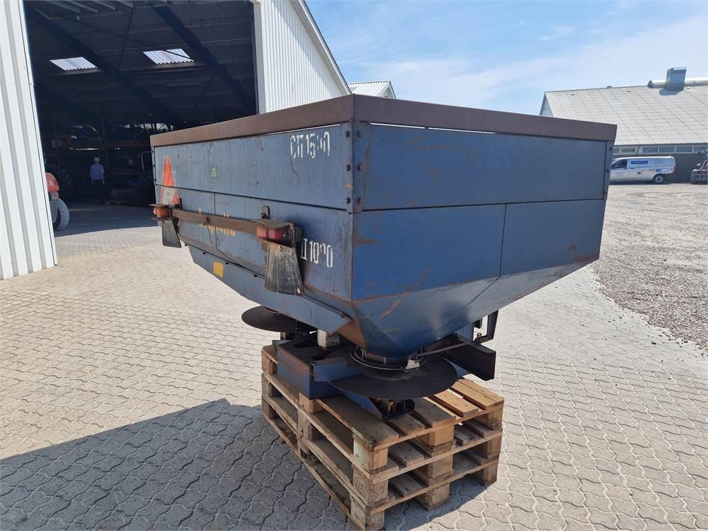 Bogballe C II HYDRAULISK - Máy rải phân bón: hình 2 Bogballe C II HYDRAULISK - Máy rải phân bón: hình 2