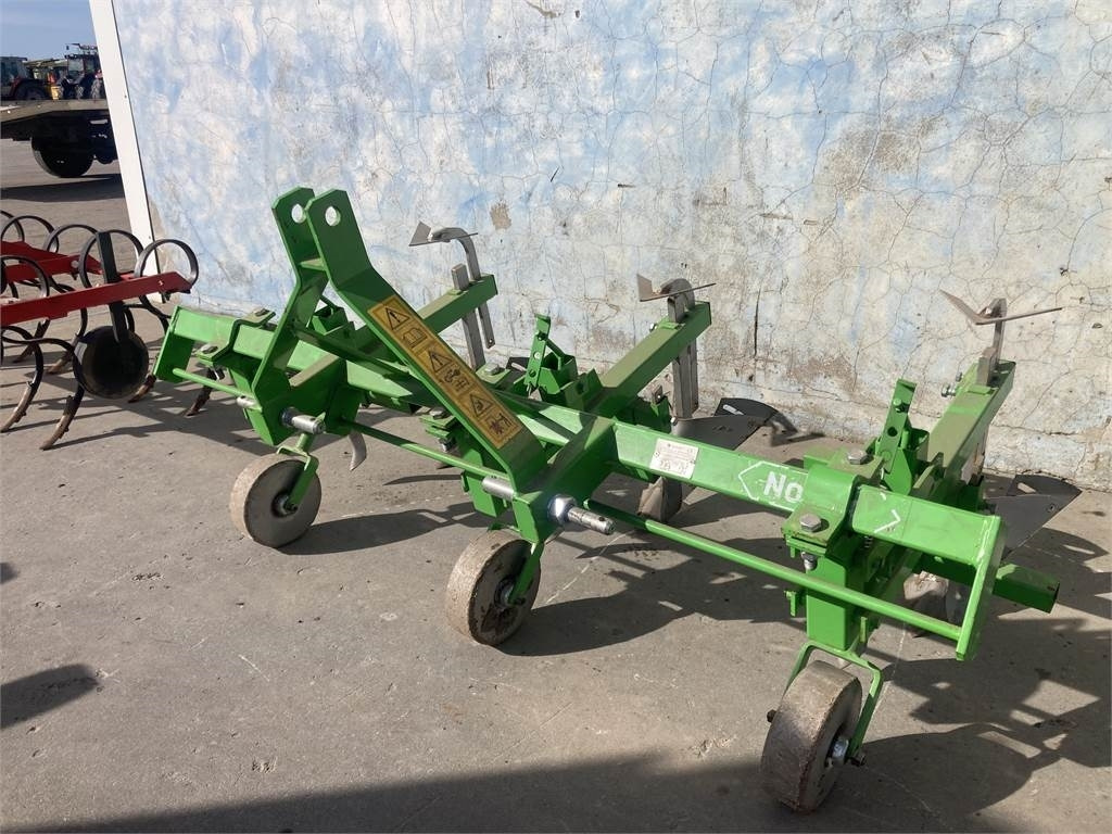 Bomet 2 RÆKKET - Máy trồng và thu hoạch khoai tây: hình 1 Bomet 2 RÆKKET - Máy trồng và thu hoạch khoai tây: hình 1