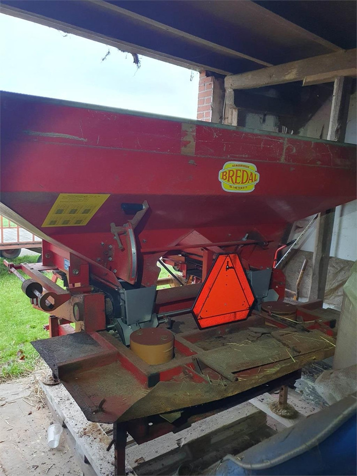 Bredal B2 LIFTOPHÆNGT - Máy rải phân bón: hình 1 Bredal B2 LIFTOPHÆNGT - Máy rải phân bón: hình 1