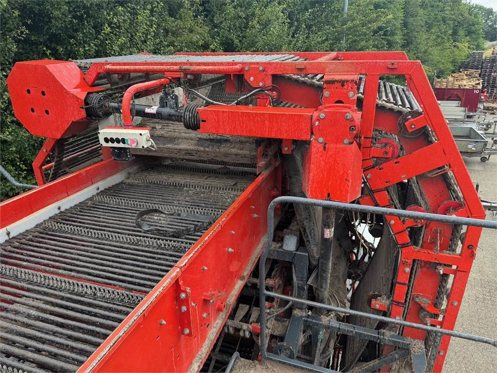 Dewulf R2060 - Máy thu hoạch khoai tây: hình 3 Dewulf R2060 - Máy thu hoạch khoai tây: hình 3